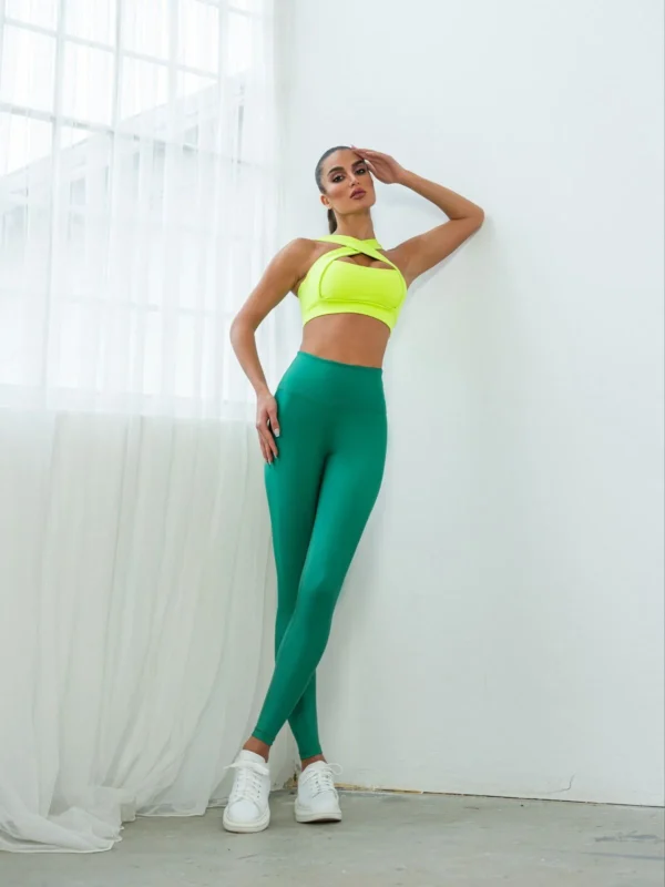 Helanke sa visokim strukom – Emerald Flow